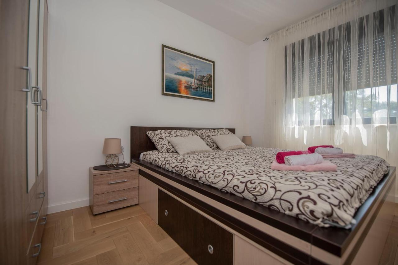 Apartment M Требинє Екстер'єр фото